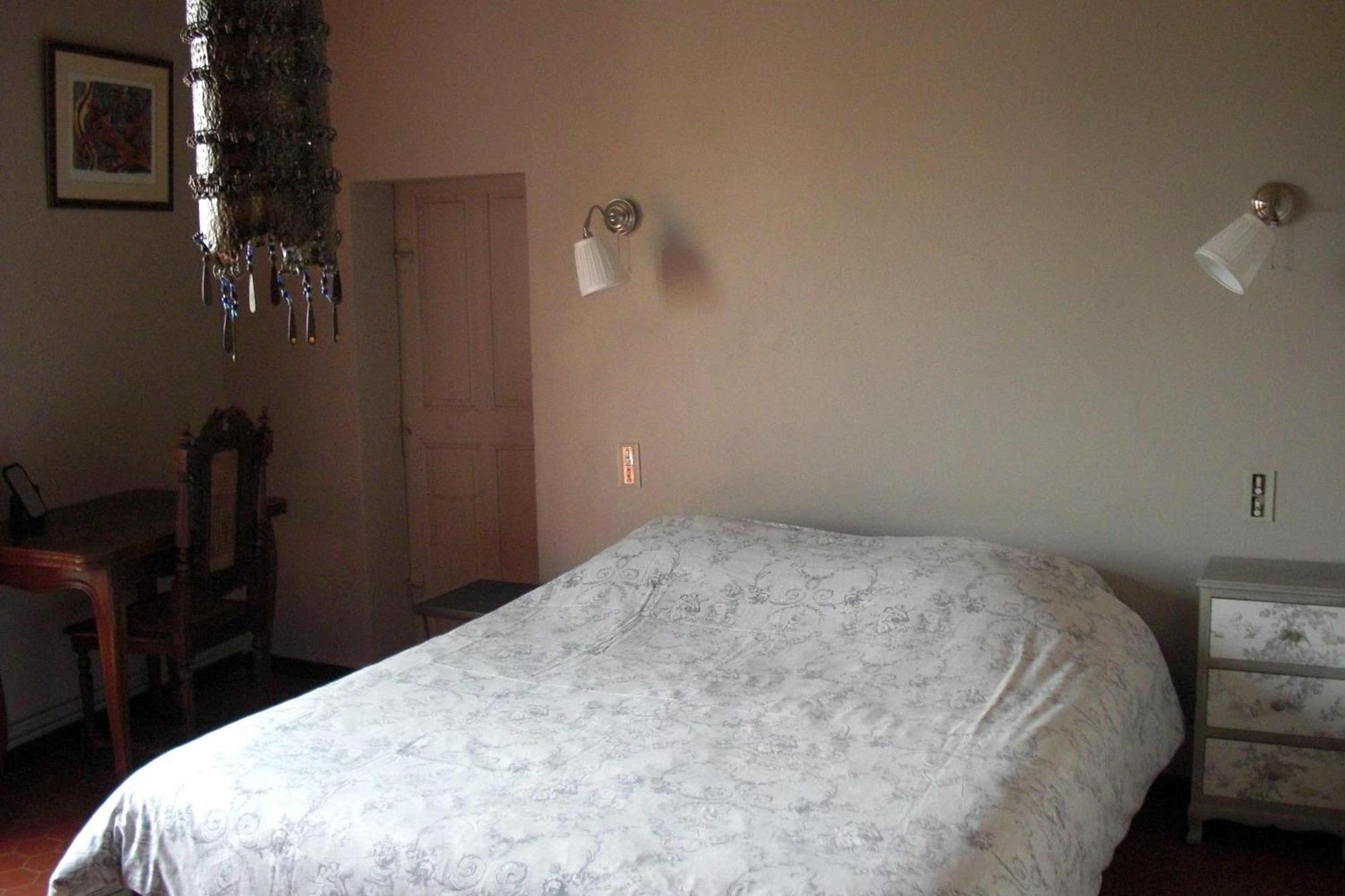 Maison D'Hotes Cote Cour Rasteau Room photo